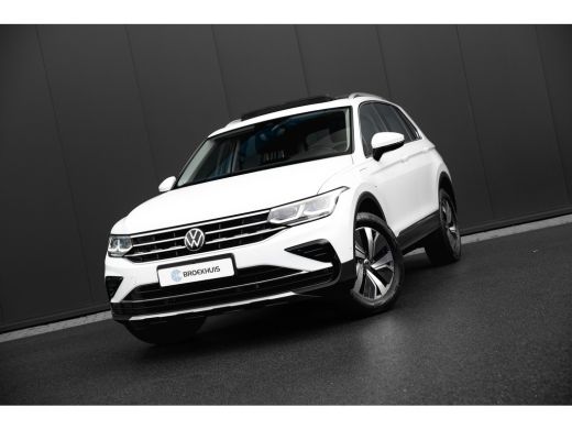 Volkswagen Tiguan 1.4 TSI eHybrid 245PK Elegance | Trekhaak | Panoramadak | Leder | 360 Camera | Stoelen Elektrisch... ActivLease financial lease