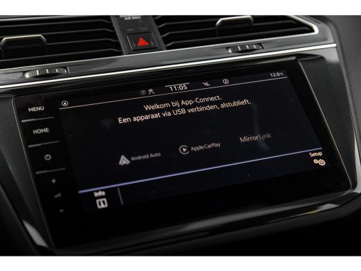 Volkswagen Tiguan 1.4 TSI eHybrid 245PK Elegance | Trekhaak | Panoramadak | Leder | 360 Camera | Stoelen Elektrisch... ActivLease financial lease