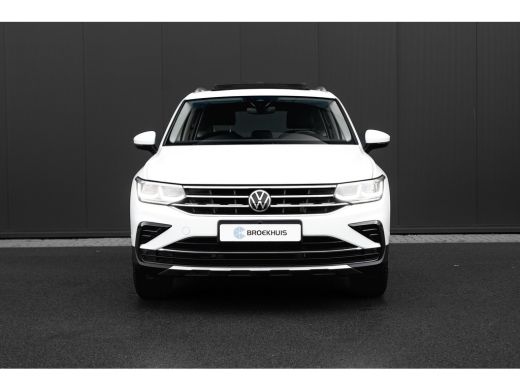 Volkswagen Tiguan 1.4 TSI eHybrid 245PK Elegance | Trekhaak | Panoramadak | Leder | 360 Camera | Stoelen Elektrisch... ActivLease financial lease