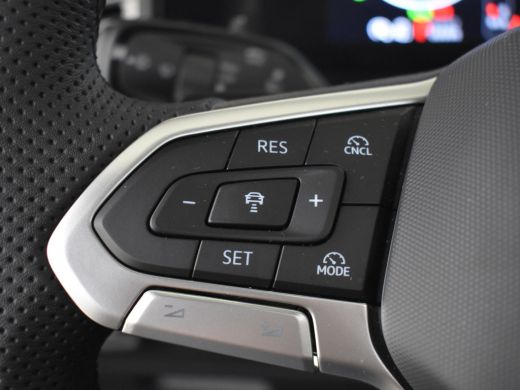 Volkswagen Tiguan 1.5 eHybrid R-Line Edition 272pk DSG/AUTO | Lederen bekleding | Head-up display | Elektrisch vers... ActivLease financial lease