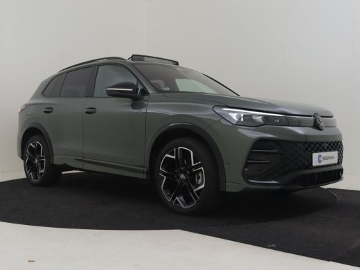 Volkswagen Tiguan 1.5 eHybrid R-Line Edition 272pk DSG/AUTO | Lederen bekleding | Head-up display | Elektrisch vers... ActivLease financial lease