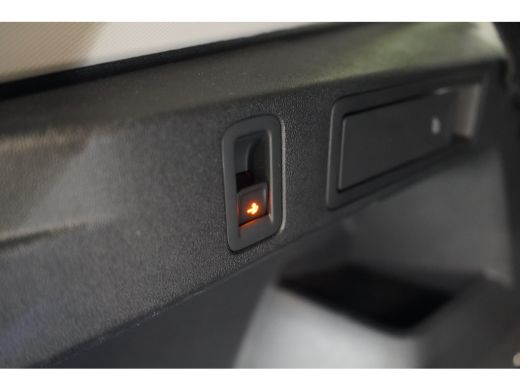 Volkswagen Tiguan 1.5 eTSI 150 pk Life Edition 7-DSG | Trekhaak | Achteruitrijcamera | Apple Carplay | Climatronic | ActivLease financial lease