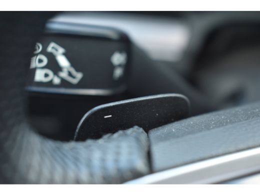 Volkswagen Touareg 3.0 TSI eHybrid 462PK 4MOTION R | SOH 91% | ALARM | TREKHAAK | 21 INCH | LUCHTVERING | PANORAMADA... ActivLease financial lease