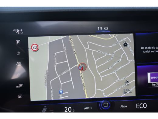 Volkswagen Touareg 3.0 TSI eHybrid 462PK 4MOTION R | SOH 91% | ALARM | TREKHAAK | 21 INCH | LUCHTVERING | PANORAMADA... ActivLease financial lease