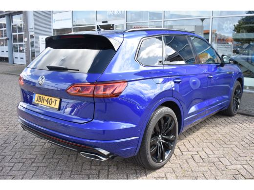 Volkswagen Touareg 3.0 TSI eHybrid 462PK 4MOTION R | SOH 91% | ALARM | TREKHAAK | 21 INCH | LUCHTVERING | PANORAMADA... ActivLease financial lease