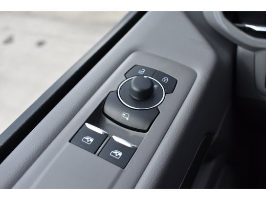 Volkswagen Transporter 2.0 TDI L1H1 28 Bulli | CAMERA | NAVI | MATRIX LED | APP.CONNECT | STOEL.VERW | DAB | KEYLESS | ActivLease financial lease
