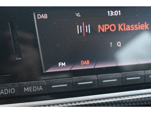 Volkswagen up! 1.0 MPI 65PK VERLENGDE GARANTIE | NAVI VIA APP | AIRCO | 14 INCH | DAB+ | START/ STOP SYSTEEM | LED ActivLease financial lease