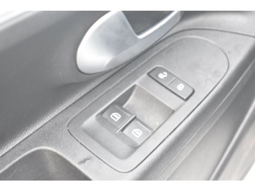 Volkswagen up! 1.0 MPI 65PK VERLENGDE GARANTIE | NAVI VIA APP | AIRCO | 14 INCH | DAB+ | START/ STOP SYSTEEM | LED ActivLease financial lease