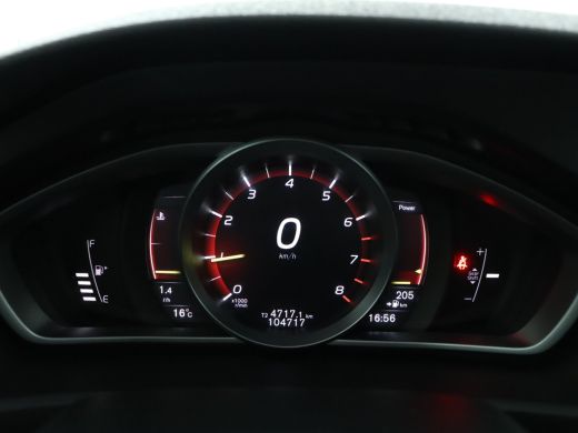 Volvo  V40 2.0 T2 R-Design | Panorama dak | Camera | PDC | Elektrisch verstelbare stoel | Navi ActivLease financial lease