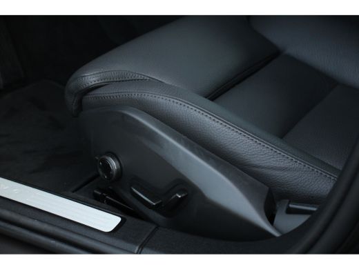 Volvo  V60 2.0 T6 Plug-in hybrid AWD Plus Dark | Harman Kardon | 360&deg; Camera | Full LED | Leder | Adaptive C... ActivLease financial lease