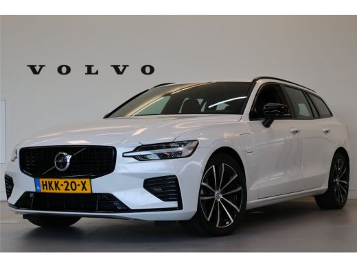 Volvo  V60 T6 350PK AWD Plus Dark | Trekhaak | 360&deg; | Contourstoelen | HK | All Season