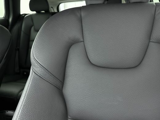 Volvo  V60 T6 Plug-in hybrid Plus Dark Long Range | Leder | Keyless Entry | 19'' | Memory| Intellisafe Surro... ActivLease financial lease