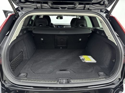 Volvo  V60 T6 Plug-in hybrid Plus Dark Long Range | Leder | Keyless Entry | 19'' | Memory| Intellisafe Surro... ActivLease financial lease