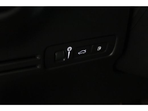 Volvo  XC40 T4 Recharge R-Design Expression | Adaptieve Cruise control | Stoel en stuurwielverwarming | LED |... ActivLease financial lease