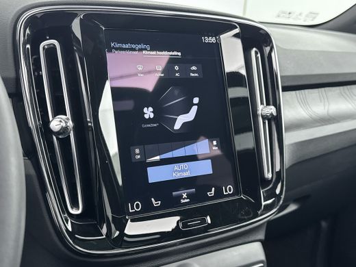 Volvo  XC40 T5 Recharge Ultimate Dark | 19" Allseason | Panoramadak | Trekhaak | Harman Kardon | Elektr. vers... ActivLease financial lease