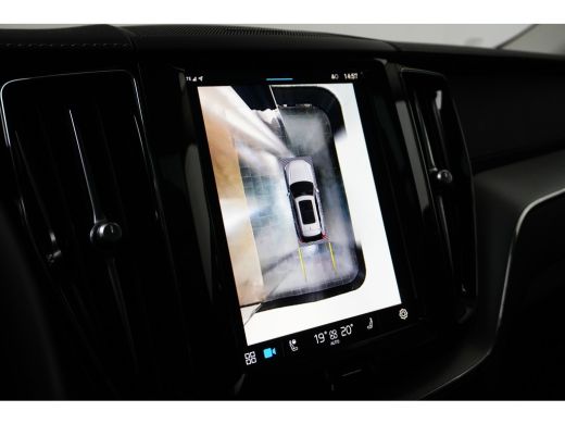 Volvo  XC60 2.0 T6 Plug-in hybrid AWD Ultimate Bright | Luchtvering | Panoramadak | Harman/Kardon | 360 Camer... ActivLease financial lease