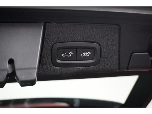 Volvo  XC60 2.0 T6 Plug-in hybrid AWD Ultimate Bright | Luchtvering | Panoramadak | Harman/Kardon | 360 Camer... ActivLease financial lease