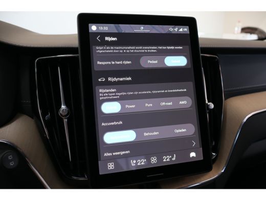 Volvo  XC60 T6 350PK AWD Ultra Dark | Executive | Luchtvering | B&W | 21" | Massage | HUD ActivLease financial lease