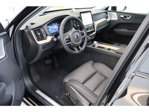 Volvo  XC60 T6 350PK AWD Ultra Dark | Executive | Luchtvering | B&W | 21" | Massage | HUD ActivLease financial lease