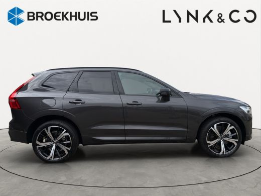Volvo  XC60 T6 Plug-in hybrid AWD Plus Dark 360 Camera | Panoramadak | Sportstoelen | Wegklapbare trekhaak | ... ActivLease financial lease