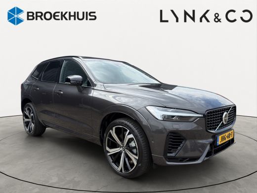Volvo  XC60 T6 Plug-in hybrid AWD Plus Dark 360 Camera | Panoramadak | Sportstoelen | Wegklapbare trekhaak | ... ActivLease financial lease
