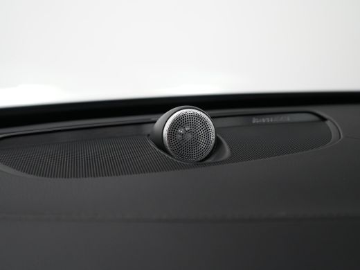 Volvo  XC90 2.0 T8 Recharge AWD Ultimate Dark | Luchtvering | Bowers & Wilkins | Trekhaak | Standkachel | 360... ActivLease financial lease