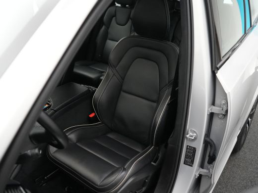 Volvo  XC90 2.0 T8 Recharge AWD Ultimate Dark | Luchtvering | Bowers & Wilkins | Trekhaak | Standkachel | 360... ActivLease financial lease