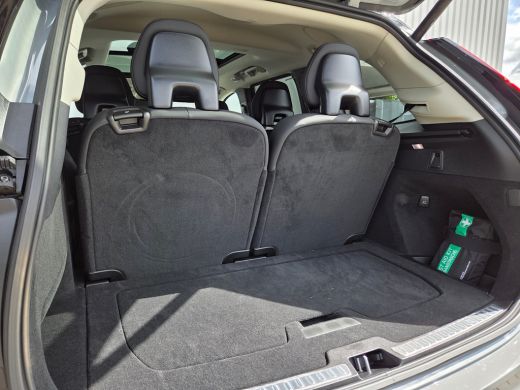 Volvo  XC90 T8 Ultra Dark Vapour Grey | Head-Up | Panorama | 7-Persoons ActivLease financial lease