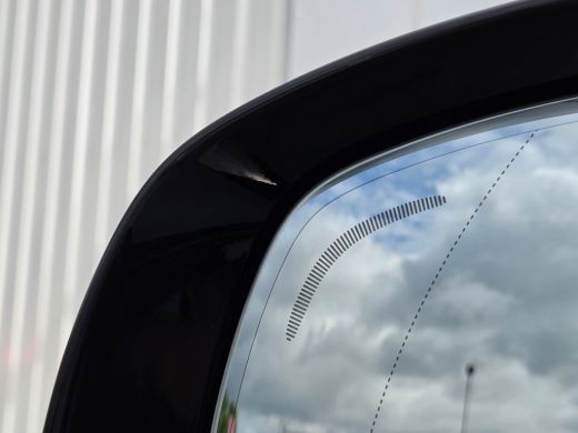 Volvo  XC90 T8 Ultra Dark Vapour Grey | Head-Up | Panorama | 7-Persoons ActivLease financial lease