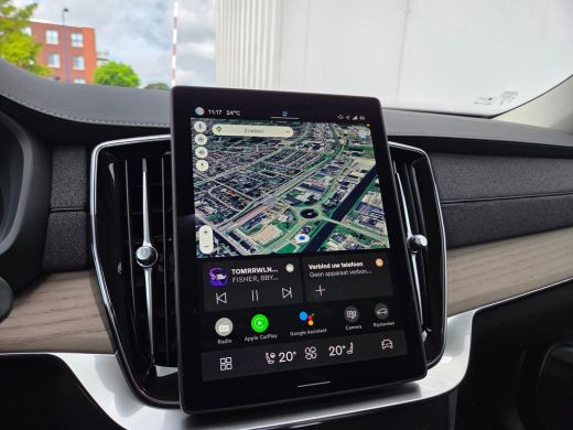 Volvo  XC90 T8 Ultra Dark Vapour Grey | Head-Up | Panorama | 7-Persoons ActivLease financial lease