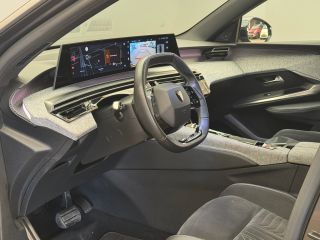 Peugeot 5008 1.2 Hybrid 136 GT Camera | Adaptieve Cruise | Stoel & Stuurverwarming | Climate | 19" Lichtmetaal...