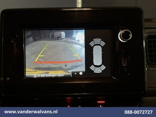 Renault Master 2.3 dCi 136pk L3H2 Euro6 Airco | Camera | Navigatie | LED | Cruisecontrol | 2500kg Trekhaak Parke...