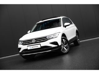 Volkswagen Tiguan 1.4 TSI eHybrid 245PK Elegance | Trekhaak | Panoramadak | Leder | 360 Camera | Stoelen Elektrisch...