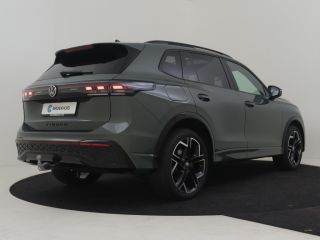 Volkswagen Tiguan 1.5 eHybrid R-Line Edition 272pk DSG/AUTO | Lederen bekleding | Head-up display | Elektrisch vers...