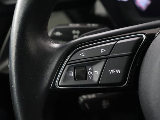 Audi A3 30 TFSI Business edition | Carplay | Sportstoelen | Virtual Cockpit | Full LED | Audi Sound | Cli... ActivLease financial lease