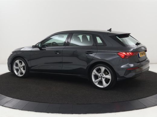 Audi A3 30 TFSI Business edition | Carplay | Sportstoelen | Virtual Cockpit | Full LED | Audi Sound | Cli... ActivLease financial lease