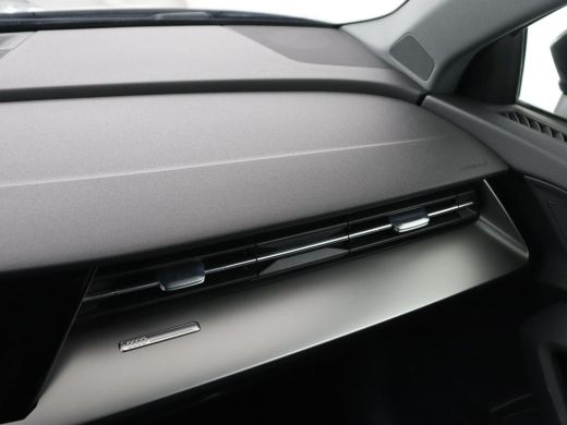 Audi A3 30 TFSI Business edition | Carplay | Sportstoelen | Virtual Cockpit | Full LED | Audi Sound | Cli... ActivLease financial lease