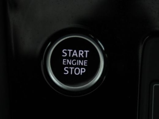 Audi A3 30 TFSI Business edition | Carplay | Sportstoelen | Virtual Cockpit | Full LED | Audi Sound | Cli... ActivLease financial lease