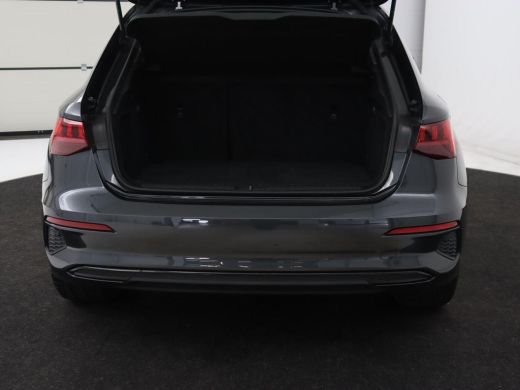 Audi A3 30 TFSI Business edition | Carplay | Sportstoelen | Virtual Cockpit | Full LED | Audi Sound | Cli... ActivLease financial lease