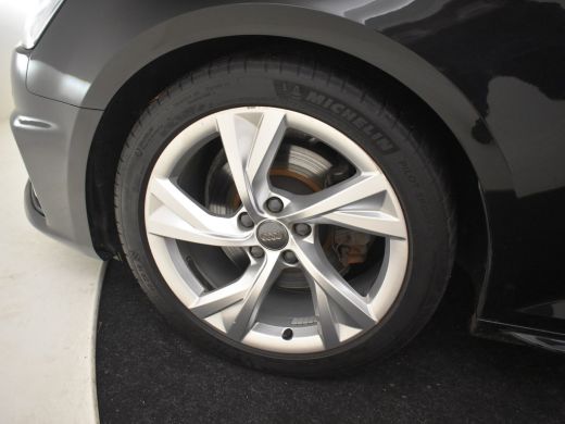 Audi A4 Limousine 35 TFSI Sport S line edition | Electronic climate controle | Navigatiesysteem full map ... ActivLease financial lease