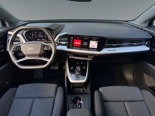 Audi Q4 e-tron 45 Advanced edition 82 kWh 286pk MMI navigatie plus | Parkeerhulp plus | Achteruitrijcamera ActivLease financial lease