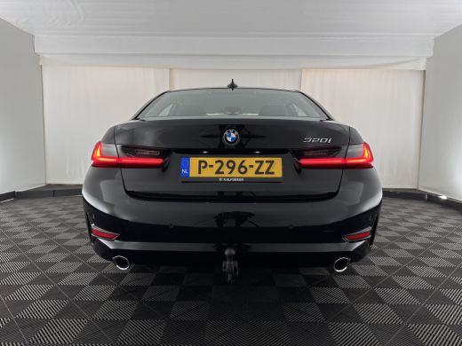 BMW 3 Serie 320i Business Edition (INCL-BTW) Aut. *FULL-LED | NAVI-FULLMAP | COMFORTSEATS | HIFI-SOUND | DIGI... ActivLease financial lease