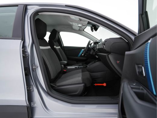 Citroën &euml;-C4 Live 50 kWh [ 3-Fase-11kW] {SOH-88%} (INCL-BTW) Aut. *HEATPUMP | DIGI-COCKPIT | COMFORT-SEATS | D... ActivLease financial lease