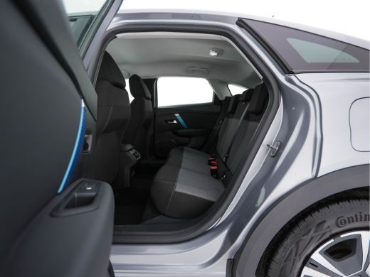 Citroën &euml;-C4 Live 50 kWh [ 3-Fase-11kW] {SOH-88%} (INCL-BTW) Aut. *HEATPUMP | DIGI-COCKPIT | COMFORT-SEATS | D... ActivLease financial lease