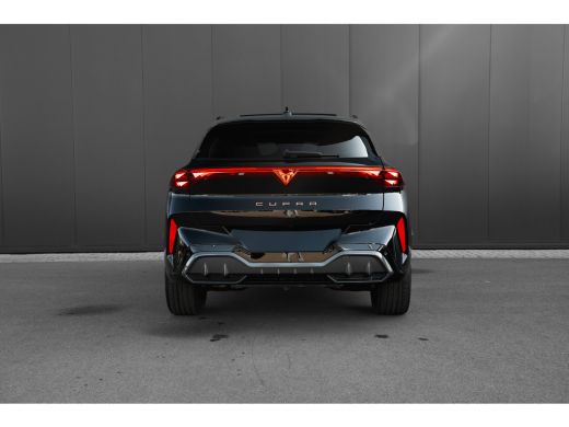 CUPRA Terramar 1.5 TSI e-Hybrid 272pk VZ Performance | Panoramadak | Trekhaak | 360 Camera | 20" | Sennheiser ActivLease financial lease