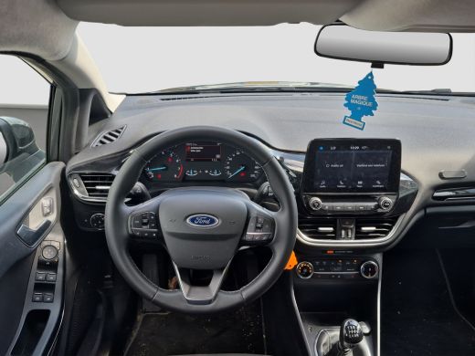 Ford Fiesta 1.0 EcoBoost Hybrid Titanium Stuur+Stoel+Voorruitverwarming | Parkeersensoren | Carplay/android a... ActivLease financial lease