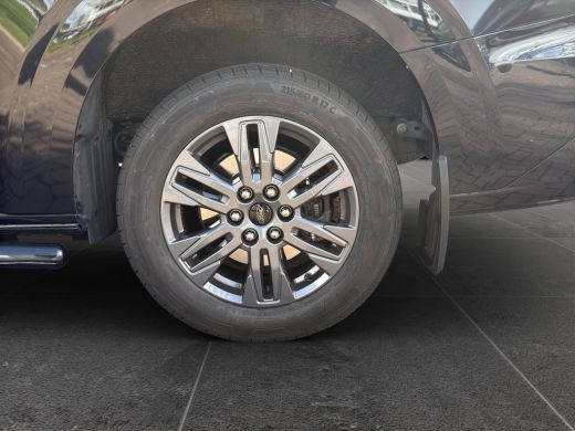 Ford Transit Custom 320 2.0 TDCI L2H1 Limited 136pk | Betimmering | Stoel - stuur - voorruit verwarming | Adapt. Crui... ActivLease financial lease