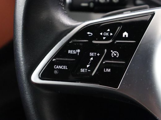 Mercedes-Benz C-Klasse 300e Luxury Line | SOH 92% | Leder | Trekhaak | Stoelverwarming | Sfeerverlichting | Carplay | Fu... ActivLease financial lease