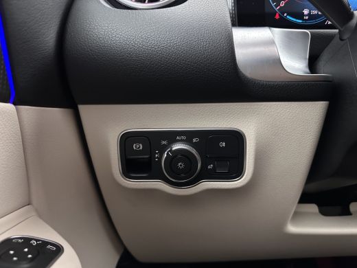 Mercedes-Benz GLB 180 Business Solution (INCL-BTW) Aut. *PANO | LEATHER | FULL-LED | BLINDSPOT | MEMORY-PACK | AMBI... ActivLease financial lease