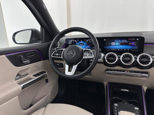 Mercedes-Benz GLB 180 Business Solution (INCL-BTW) Aut. *PANO | LEATHER | FULL-LED | BLINDSPOT | MEMORY-PACK | AMBI... ActivLease financial lease
